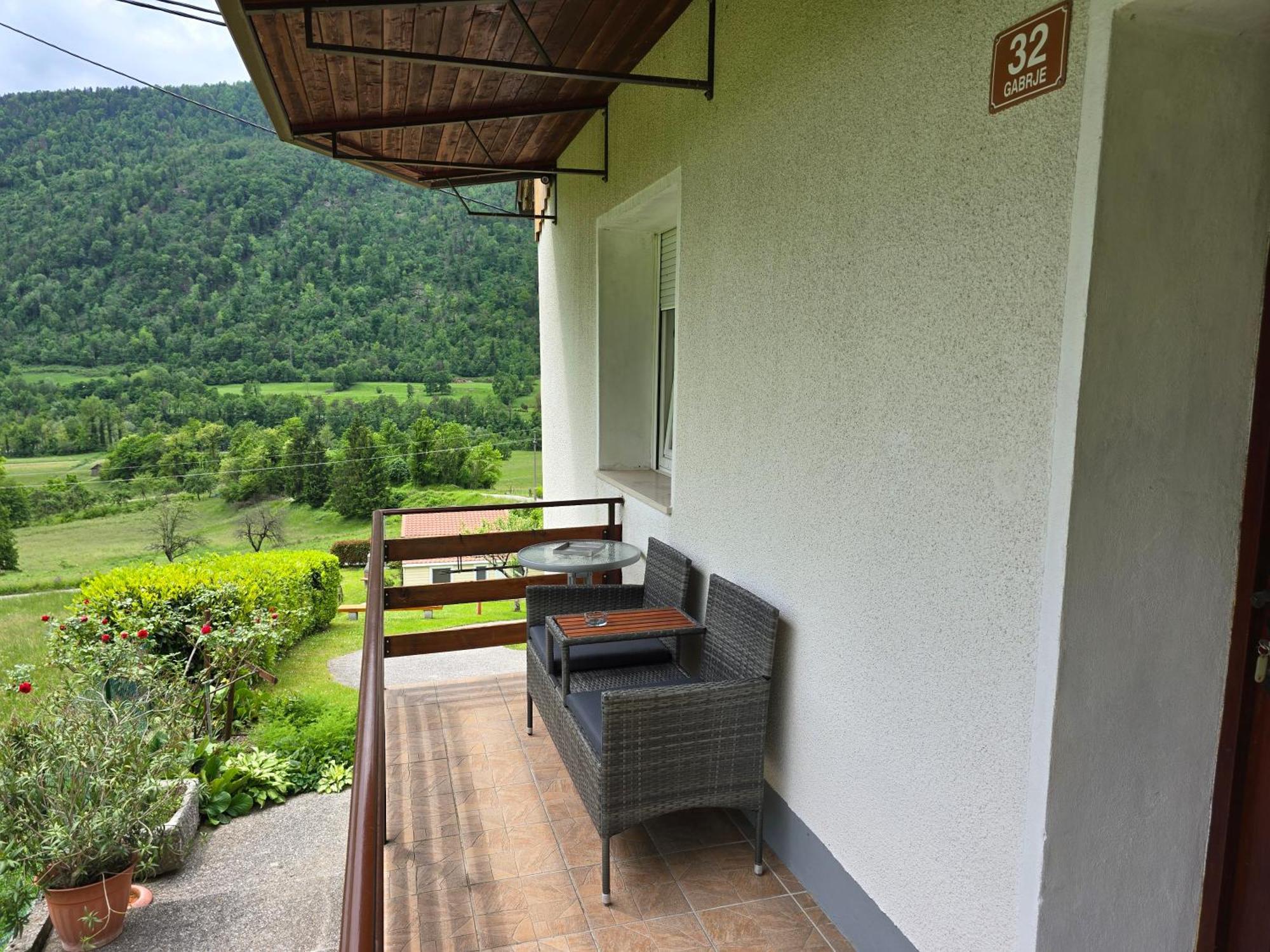 Apartments Denis Tolmin Exterior foto